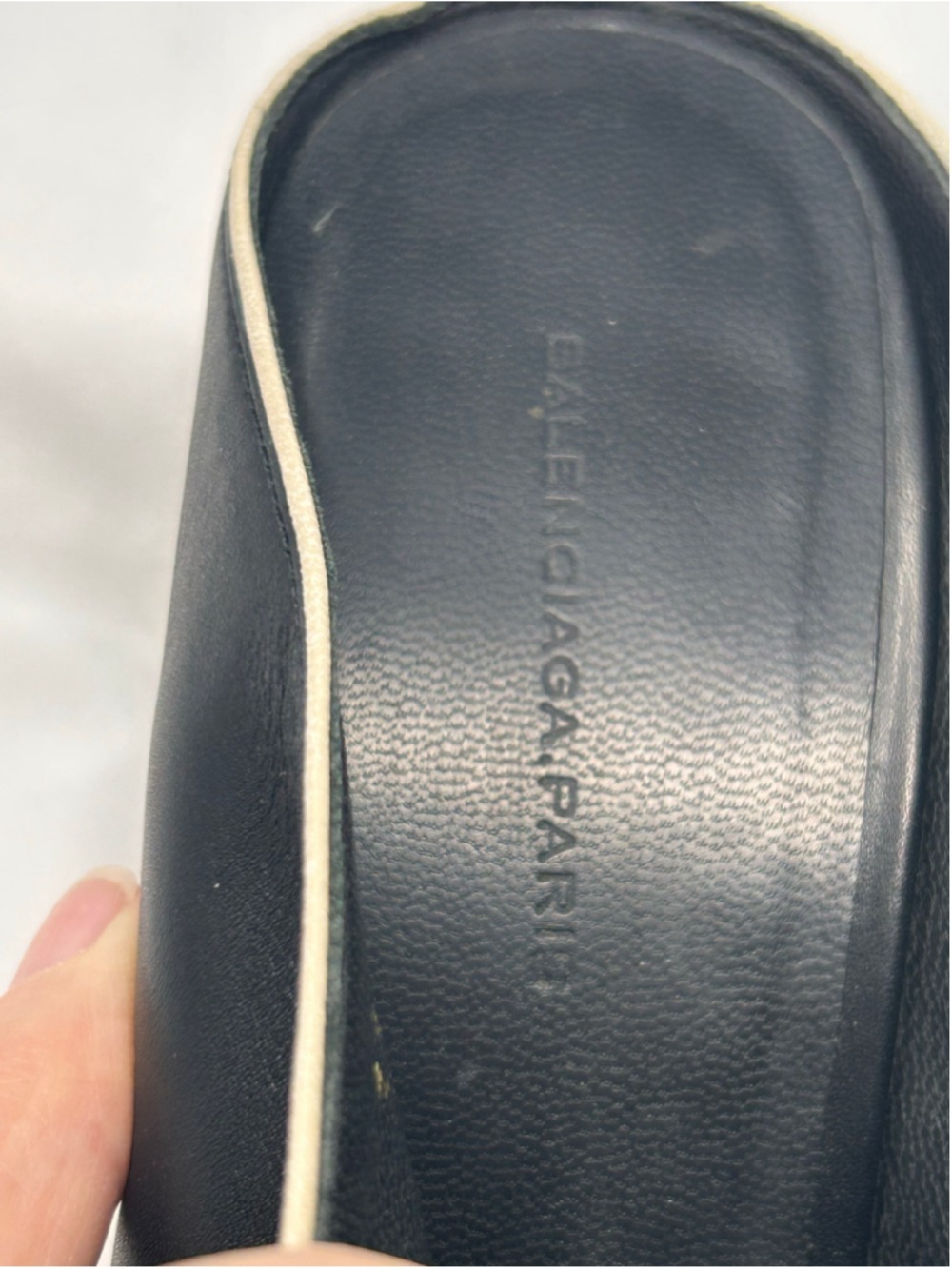 Balenciaga Leather Contrast Trim Pointed Toe Mule Heels EU 39.5 - Picture 6 of 10